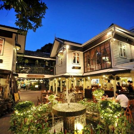 Silom Village Inn Bangkok Exterior foto