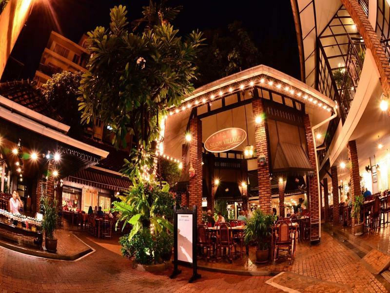 Silom Village Inn Bangkok Exterior foto